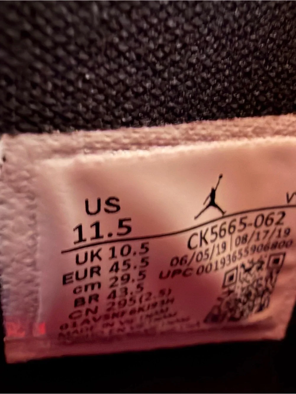 Air Jordan 1 Mid Fearless Come Fly With Me Men’s 11.5 Black Red CK5665-062